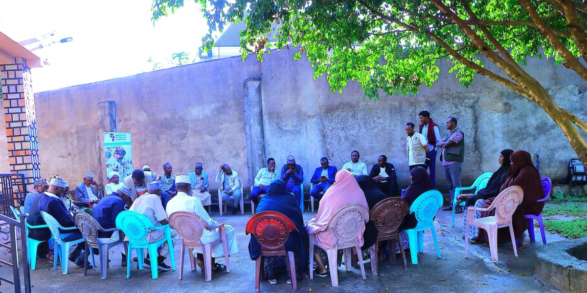 YAPAD_NGO's tweet photo. Under Weaving Peace project, we undertook Mapping of Cross-Border #PCVE infrastructure in Moyale, Dawa Zone-Ethiopia, aimed at identification of infrastructures, IVDs, CMCs, communities, local authorities&amp;security services.
@AuswaertigesAmt 
@Interpeace_Org 
@MoP_Ethiopia https://t.co/4b2BIxHpr7