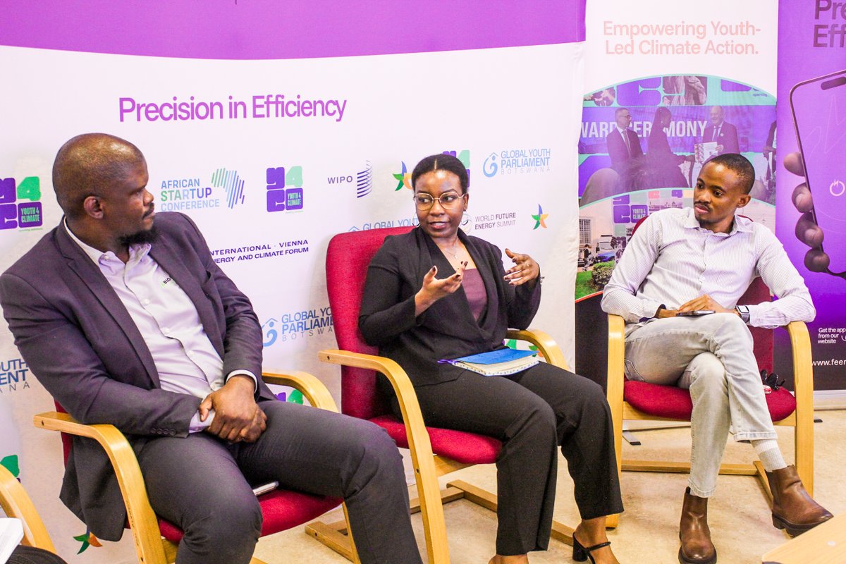 feers_system's tweet photo. “You cannot scale what is not seen.”

Ms. Segale emphasized monitoring and evaluation, inclusive innovation and closing the gap between policy and implementation. Her message to young people: don't wait for perfect circumstances to create impact.

#FEERSEnergy #EnergyEfficiency https://t.co/uMS7ArXPje