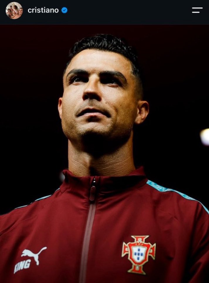 RMadrid_actu's tweet photo. 🚨💣 COMMUNIQUÉ OFFICIEL DE CRISTIANO RONALDO :

"Suite la conférence de presse de l’entraîneur de l’équipe nationale, et à la suite d’une conversation avec le président de la Fédération portugaise de football, j’ai pris la décision de quitter le camp de l’équipe nationale.

En temps voulu, JE RÉVÉLERAI LA VÉRITÉ À TOUS LES PORTUGAIS SUR LES RAISONS qui ont motivé mon départ de l’équipe nationale, à laquelle je me suis toujours consacré.

Il est maintenant temps de souhaiter bonne chance au Portugal et à tous mes coéquipiers, sans exception." 🤍