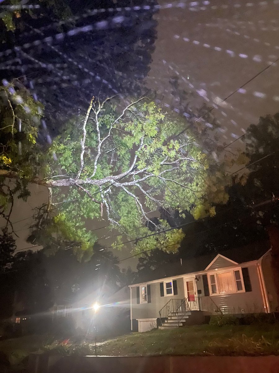 nationalgridus's tweet photo. When severe weather hits, technology can make a big difference.

During this weekend's storm, FLISR (Fault Location, Isolation and Service Restoration) automatically restored power to more than 12,000 customers in less than a minute. By automatically isolating outages and rerouting power around damaged equipment when possible, FLISR helps restore service faster and reduce the impact of outages.

While crews worked to repair storm damage, this technology helped keep the lights on for thousands of customers across Massachusetts.

FLISR is one example of how investments in the delivery portion of customers' bills help support grid modernization, improve reliability, and strengthen the electric system against increasingly severe weather. Learn more about FLISR: https://t.co/cWttzg3kOg

📸 Photos: Storm damage encountered by crews while restoring service across Massachusetts.