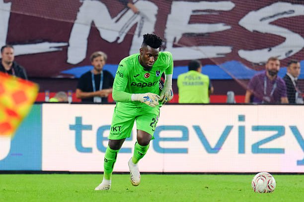 _mufcespxtrafc_'s tweet photo. El Trabzonspor está interesado en fichar a Andre Onana de manera permanente en verano. (@Sport_Witness) #mufc #mulive https://t.co/bw8oMPx3CQ