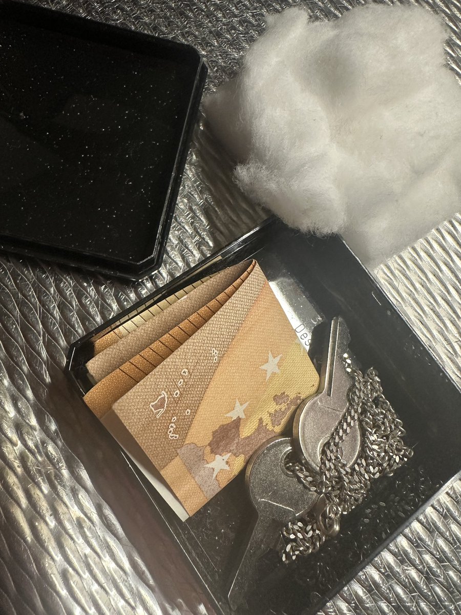 xMissBBB's tweet photo. Met een cadeautje voor mommy, ofcourse 😈 heel netjes van je sletje

I deserve it all 🔐

RT = agree 

Locktober Femdom Findom Mistress Goddess Mommy Dominatrix Chastity Keyholder SPH CEI JOI CBT Cuckold Leys Locked Dutch Meesteres Nederlands Blonde https://t.co/f5e3nQawMU
