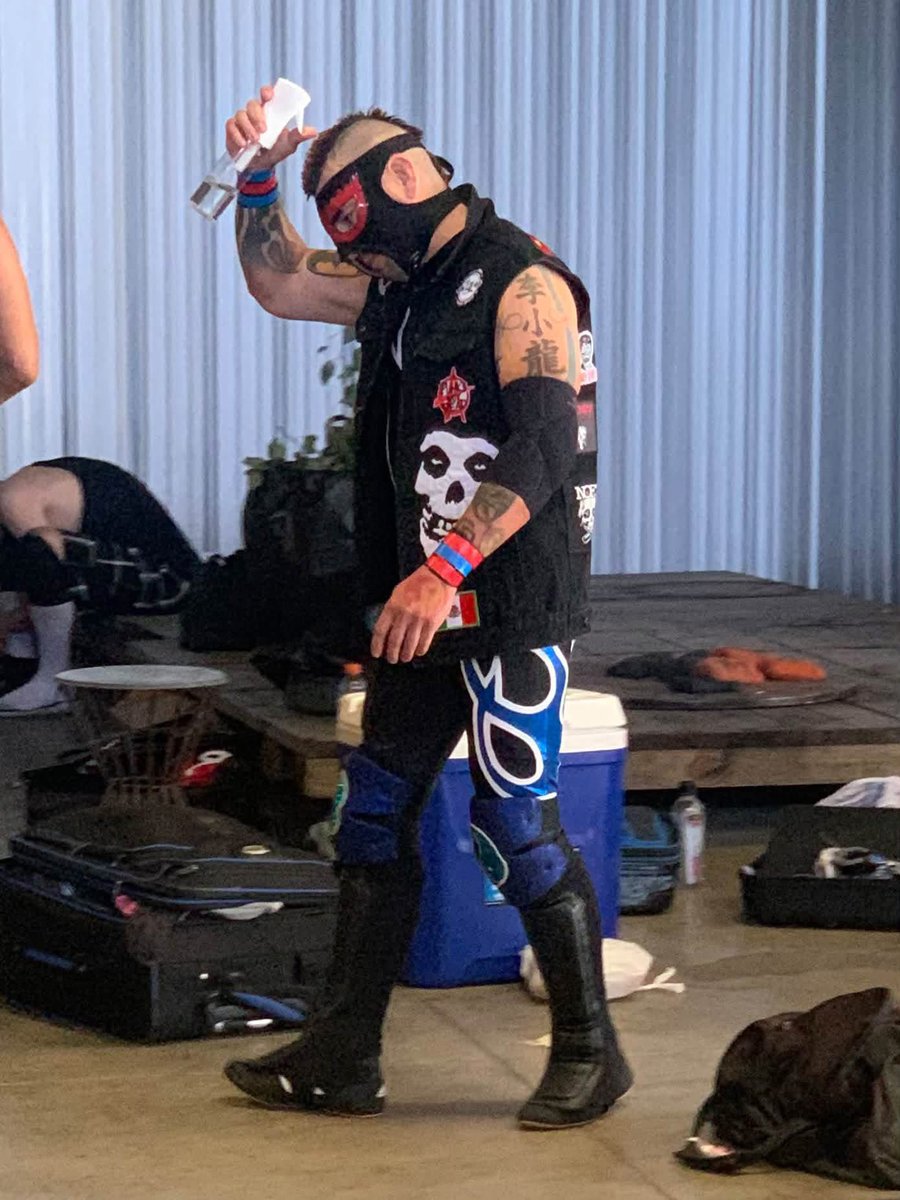 EpicProLA's tweet photo. RIP SoCal Crazy https://t.co/7CCtCUQt6w