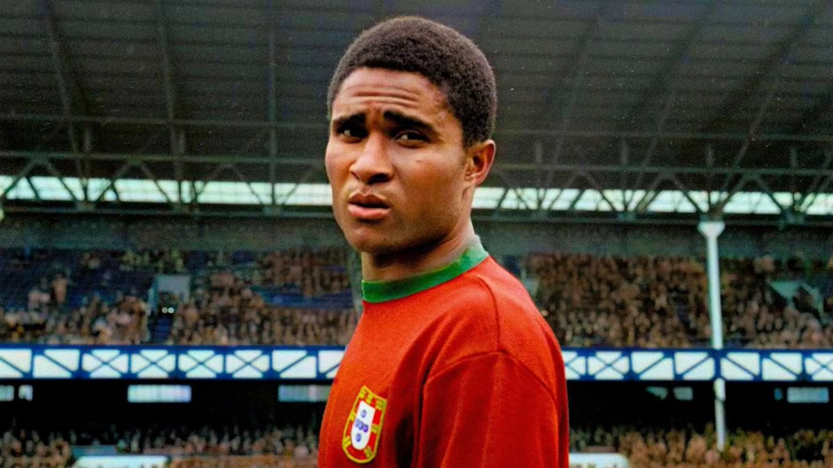 AdeptosdoSLB's tweet photo. Eusébio da Silva Ferreira, o melhor jogador português da história. https://t.co/a1aFbMym9C