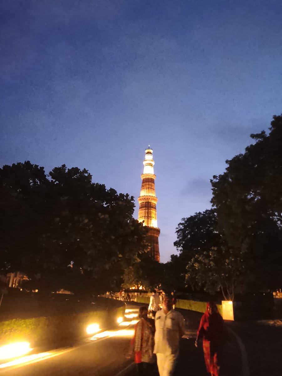 thiumai5225's tweet photo. Qutub Minar https://t.co/4J1wVi9Xul