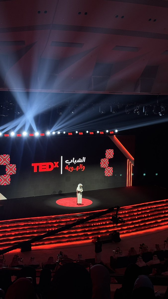 iinouraly's tweet photo. TEDx الشبـاب والهويـة ✨ https://t.co/r8BOq1FC32