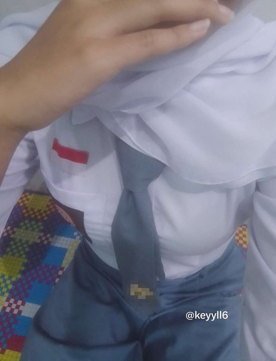 keyyll6's tweet photo. jangan galak galak ya , aku masi sekolah🥺 https://t.co/Edi6wZgGRe