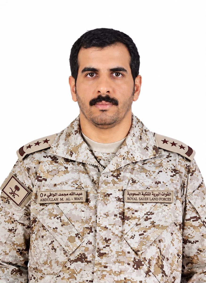 abdullah_HSS_'s tweet photo. " هنيئا لـ #حفيد_الصحابه بالشهادة " ..
فقد قال ﷺ: من قُتل دُون دينه فهو شهيدٌ، ومن قُتل دُون أهله فهو شهيد.
استشهاد ابن الوطن البار النقيب البطل عبدالله بن مرعي علي الوافي العسيري في ميدان العز والشرف مقبل غير مدبر دفاعًا عن دينه ومقدّساته ووطنه.🇸🇦
إلى جنة الخلد بإذن الله يا #بطل