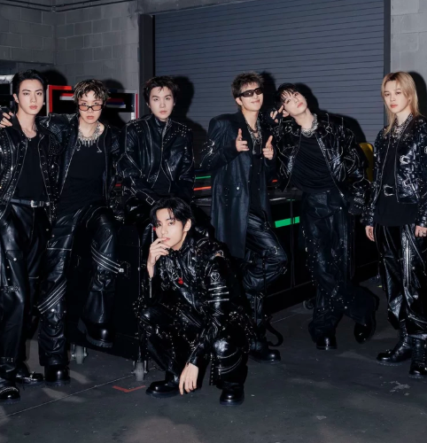 AboutMusicYT's tweet photo. BTS Arirang World Tour has now officially surpassed $500 million in gross, Billboard confirms.

They were the top touring artist of August 2026, generating over $171.7M across 12 shows. It's the second biggest one-month gross in Boxscore history, falling just short of Beyoncé. https://t.co/3XUmKloIqX