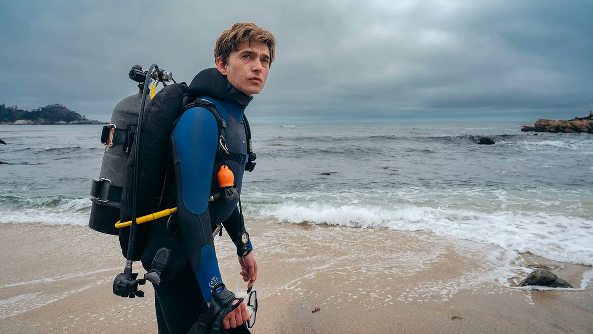 ErikDavis's tweet photo. Brian Duffield’s #Whalefall is a blast, and it firmly cements Austin Abrams as one of fall’s most exciting rising stars. This is a film that goes well beyond the gimmick of having a guy stuck inside a whale, as Duffield smartly keeps those moments evolving and escalating in tension while allowing the story outside the whale to build into something much larger. 

It’s a uniquely wild, tension-filled thriller about fighting to survive the craziest of circumstances, but also a moving story about managing grief and the almost impossible obstacles we can face in the process. Did not know what to expect with this one, but it's a great example of smart writing and directing elevating a tricky, chaotic premise. Good stuff!