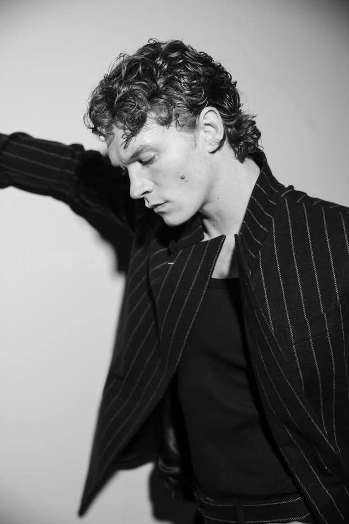 StorrieNation's tweet photo. New photo of Connor Storrie at "The Actors Night" hosted by ELLE and The Actor Awards. 
(December 2025)

Credits to @ConnorStorrieCA https://t.co/qtoLs0uWNQ