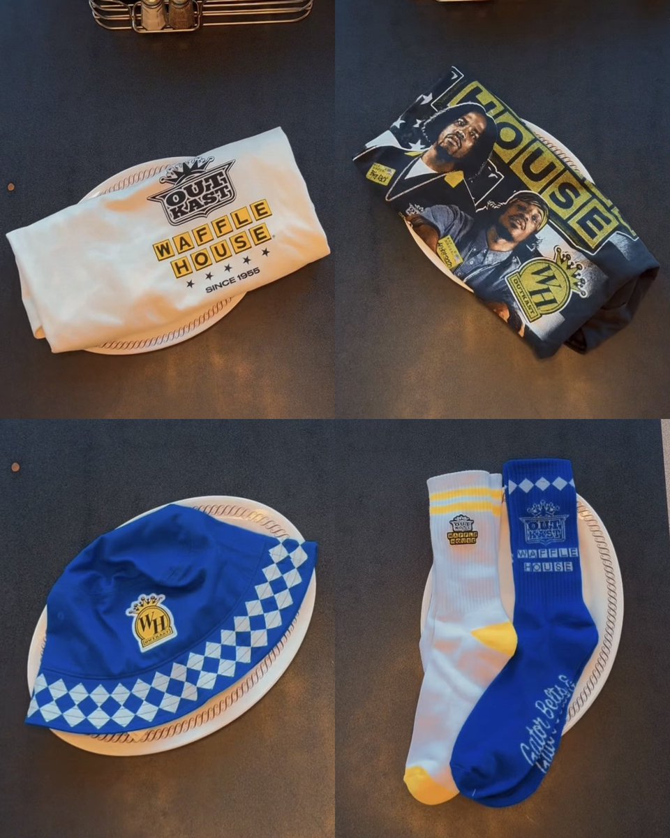 SoleRetriever's tweet photo. GATOR BELTS &amp; PATTY MELTS: The Outkast x Waffle House Collection 👽🧇

🗓️ October 2nd
⌚️ 10am ET https://t.co/NMf7teEOxK
