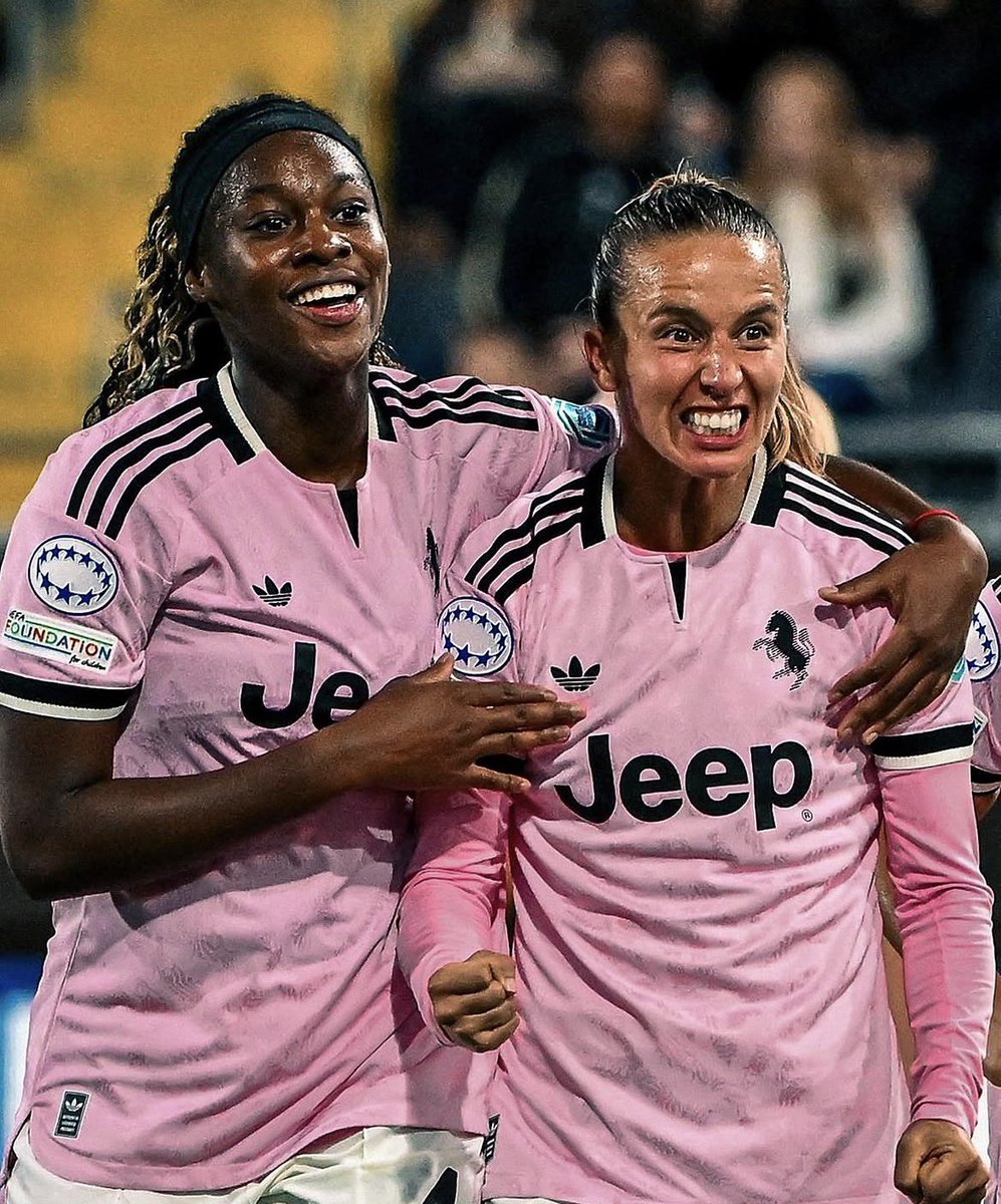 juventuswomen_'s tweet photo. La prima vittoria in #UWCL per la #JuventusWomen porta le firme di Pinto, Godo e Redondo 🙌🏻🤍🖤 https://t.co/Igm6HJHzfN