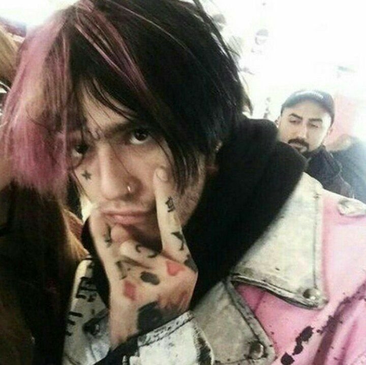 lestatboyfriend's tweet photo. When I die You'll love me https://t.co/X3vMYRZ1Po