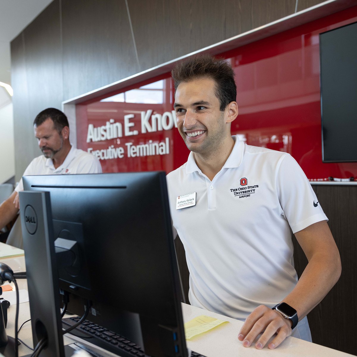 OSU_Airport's tweet photo. In addition to fostering a safe + dynamic learning environment for Buckeye pilots, #flyKOSU operates as a living-learning lab for future aviation professionals. Thanks @FlyingMagazine  + @cas_osu  for highlighting some of the opportunities: https://t.co/jAkxcpBvU8 https://t.co/GTSJT7TrBV
