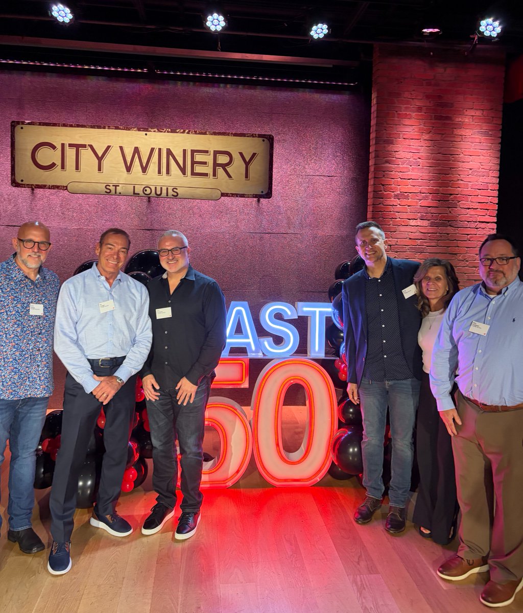 nstoreservices's tweet photo. N-STORE landed at #16 on the @stlouisbiz 2026 Fast 50! 🎉 Thanks for a great night at City Winery, and congrats to every company on this year's list. Here's to the next chapter of growth. https://t.co/GT4PqhVYJ7