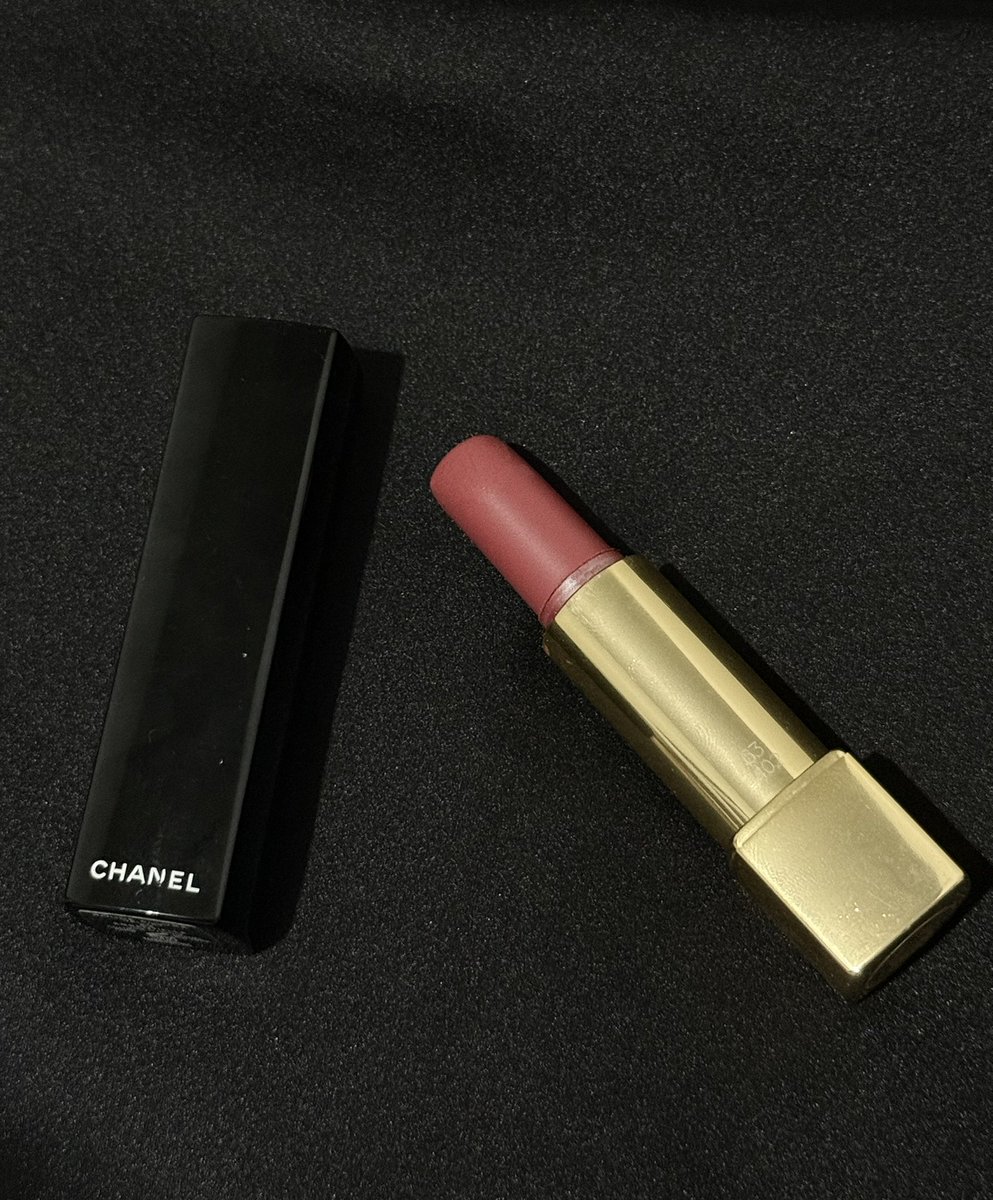 KeRatn43600's tweet photo. ส่งต่อ ลิป CHANEL สี63 essentielle เหลือ90%ค่ะ  300รส แท้💯ปล่อยถูกเพราะไม่ได้ใช้ค่า

#ส่งต่อchanel #ส่งต่อคสอ #ส่งต่อเครื่องสำอางมือสอง #ส่งต่อแบรนด์เนมมือสอง
#ส่งต่อnars #ส่งต่อmac #ส่งต่อtarte #ส่งต่อrarebeauty #ส่งต่อhourglass #ส่งต่อsephora
#ส่งต่อnars #ส่งต่อdior https://t.co/24v6B31UK6