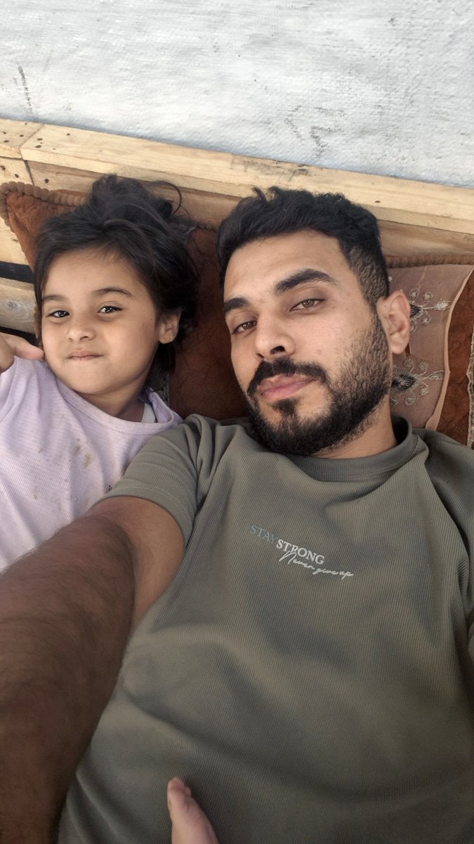 AbdallahQasem97's tweet photo. Just for the people who care about us, we are still here.♥️🇵🇸 https://t.co/8ElW46Dd8Y
