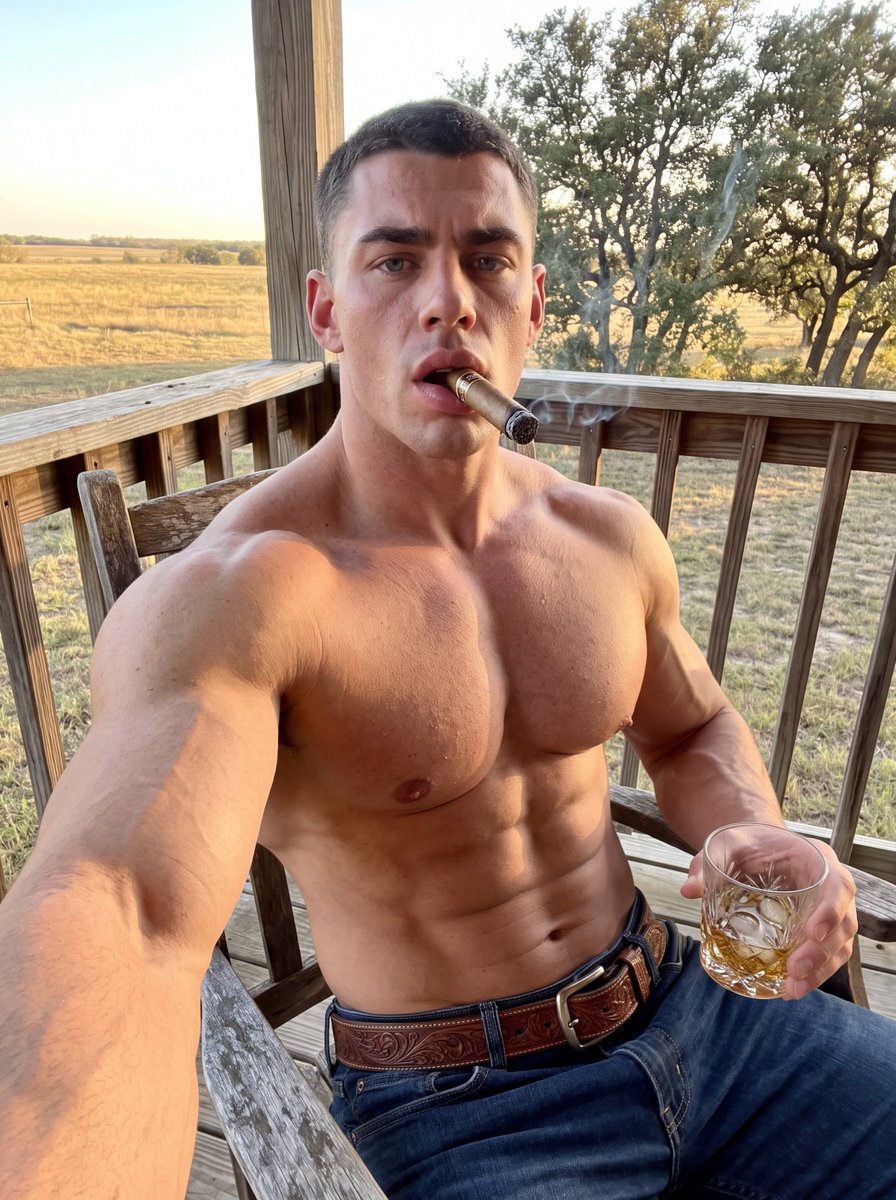 CadeHarlanX's tweet photo. nothin' better, scotch and a smoke! would u join me? https://t.co/I70DvFwh0J