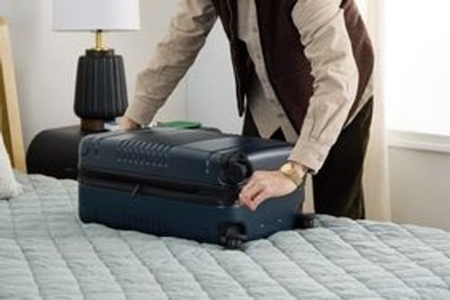 inthestair333's tweet photo. Started watching a murder mystery thing, and a character has put his suitcase on a hotel bed. I'm now, fervently, hoping he's the one who gets murrdurred. #suitcase #bed #murder https://t.co/6fnfd27S1Z