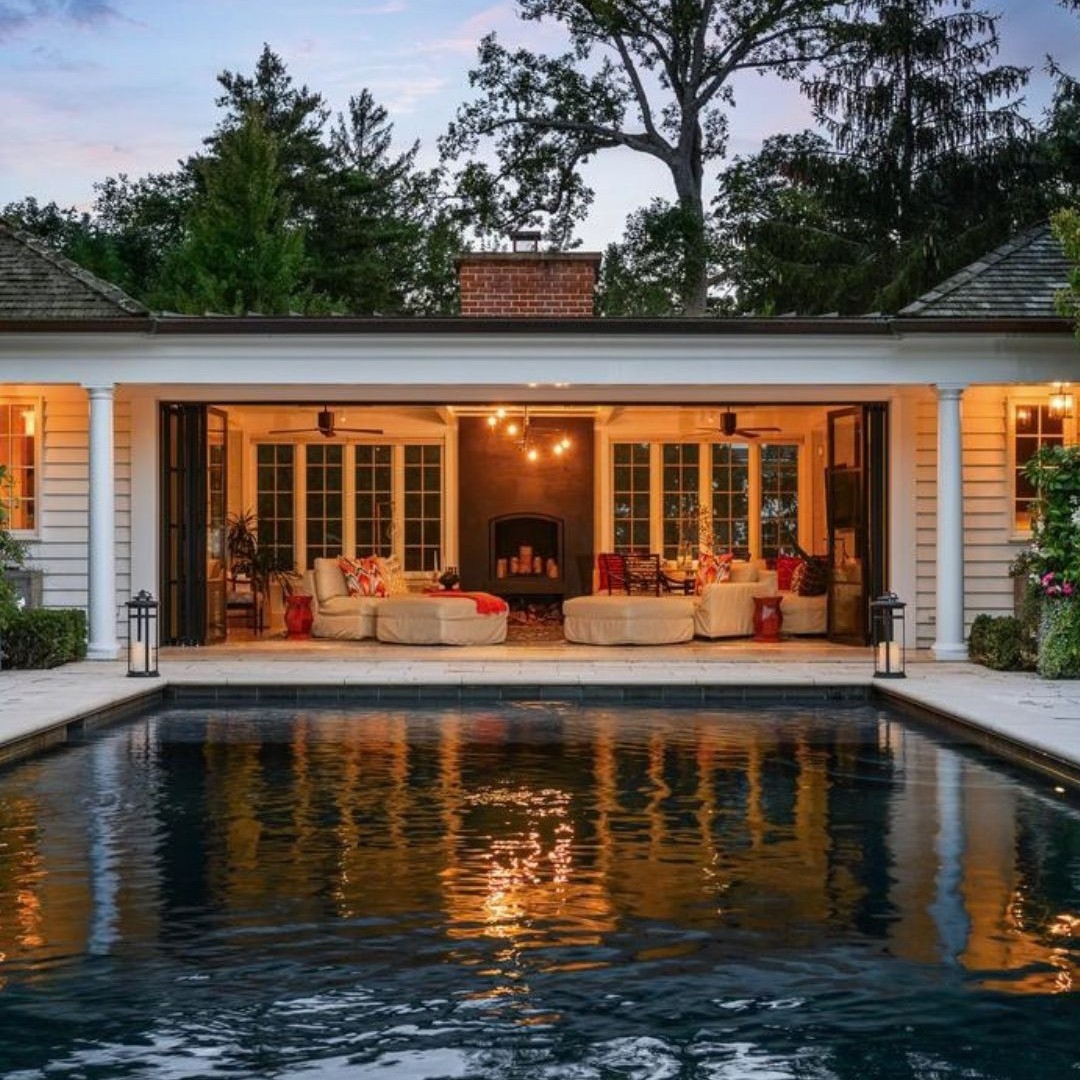 properties's tweet photo. Privately set on nearly an acre just one block from Lake Michigan, this $10.5M Kenilworth estate is the pinnacle of modern luxury. See more: https://t.co/xS90Rv84jL
----
134 Melrose Avenue Kenilworth, Illinois 60043
Offered for: $10,500,000
Listed by: Carrie McCormick https://t.co/0D0OBWW9JI