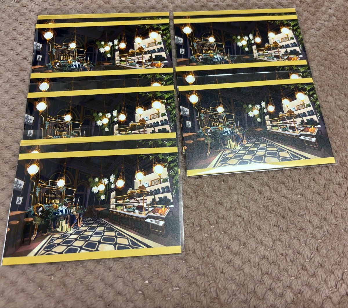 ratyo_desu's tweet photo. ツイステ ボンボニエール ボンボニ ポストカードセット 交換
譲 リドル デュース レオナ カリム オルト
ケイト ルーク イデア マレウス ルーク
求 アズール

🪴初回お取引の方はリンク先確認お願いいたします https://t.co/gMZrajp117