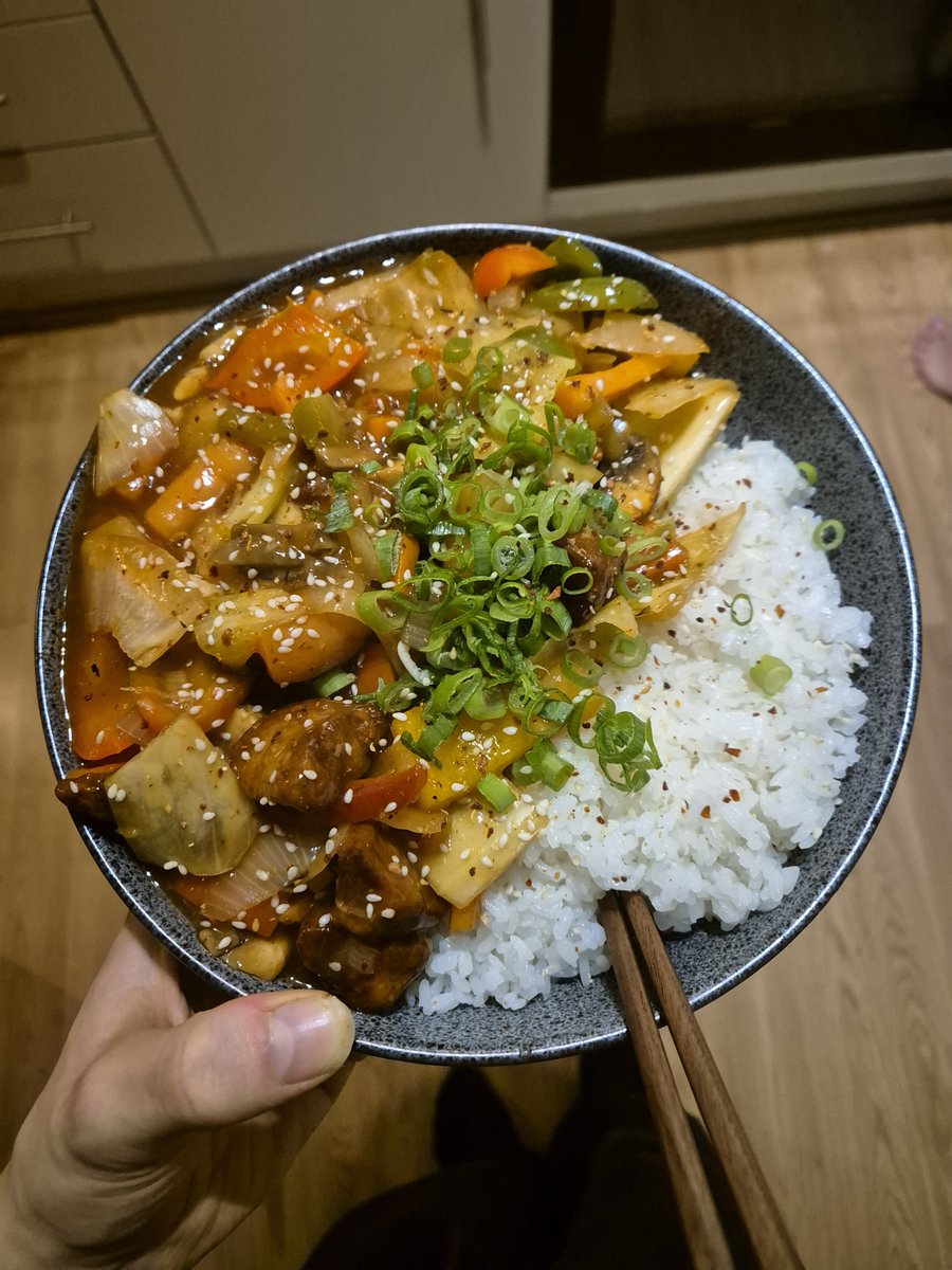 zzshibby's tweet photo. Sweet and sour tofu with sticky rice https://t.co/tIzD3CMatT