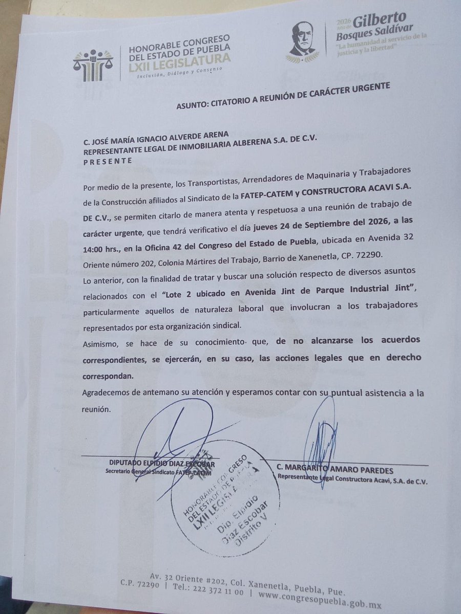 Tono_delaVega's tweet photo. El diputado @elpidio_diaz es acusado de extorsionador y abuso de poder por representantes de la empresa ALBERANA en Almecatla con sus unidades bloquea entrada de empresa y exige 9 MDP para liberarla. Además, utiliza papelería del @CongresoPue para asuntos sindicales. #Continuara https://t.co/WbcREKRmrf