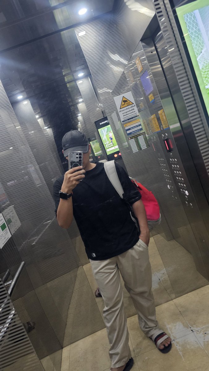 ITevent01's tweet photo. ทำงานว่าเหนื่อยแล้ว
เจอคนปราสาทแดแม่งเหนื่อยกว่าเป็นล้านเท่า https://t.co/KB0zBlnuwY