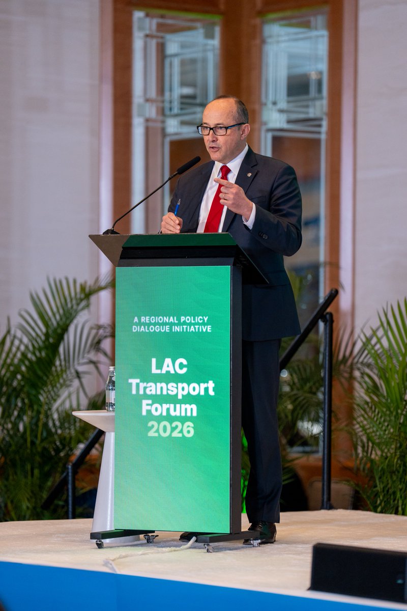 ExportGov's tweet photo. Today, Deputy Director General Thomas Bruns spoke at the @the_IDB's Latin America and the Caribbean Transport Forum. 17 countries presented 132 projects, worth $84 billion in project opportunities! The U.S. Commercial Service can help U.S. firms connect and win deals. https://t.co/xm0sDQIpSO