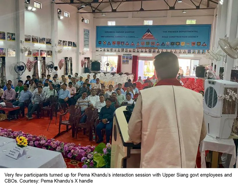 arunachaltimes_'s tweet photo. (Khandu’s tour falters as #villagers take over #UpperSiang against #SUMP PFR)
The Arunachal Times - https://t.co/b54vx33gLH https://t.co/NmVJuAROSr