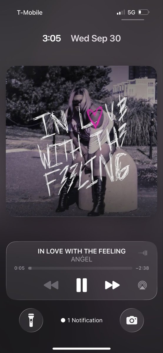 bunheadash's tweet photo. @angelzinterweb OH MY GODD THIS IS SO GOOD #INLOVEWITHTHEFEELING #JerzyGirl ☮️☮️ @teamjerzygirl https://t.co/lHdZaYuh1h