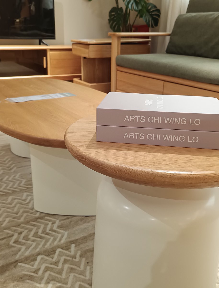 GVAwoodUSA's tweet photo. Solid oak furniture brings lasting warmth, strength, and character to every room. Choose honest joinery and natural finishes for pieces built to last. #SolidWoodFurniture #OakBedFrame #CoffeeTable https://t.co/IFnZg8lW1G