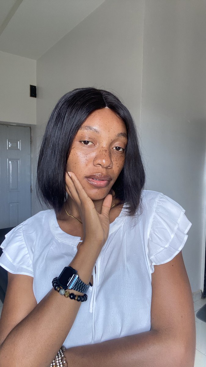 _mikham's tweet photo. What do you love the most about your body? 

Mine: my FRECKLES✨

You can show me yours in the quotes btw😉🙏🏻 https://t.co/rGVDuiOaiG
