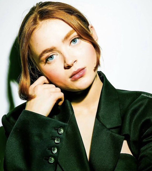 SadieSinkFR's tweet photo. Ce visage 😍💕 https://t.co/GIQRDUcbtM