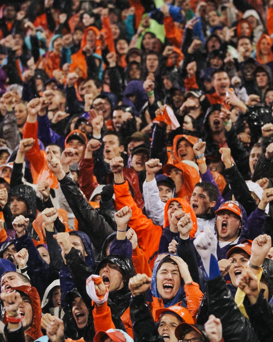 ClemsonTigers's tweet photo. We've got a @ClemsonFB night game live on ABC on Saturday, October 3, against a top-10 opponent inside Death Valley with rain in the forecast...

We've seen this before 🐅🏈 https://t.co/HtioxDhTry