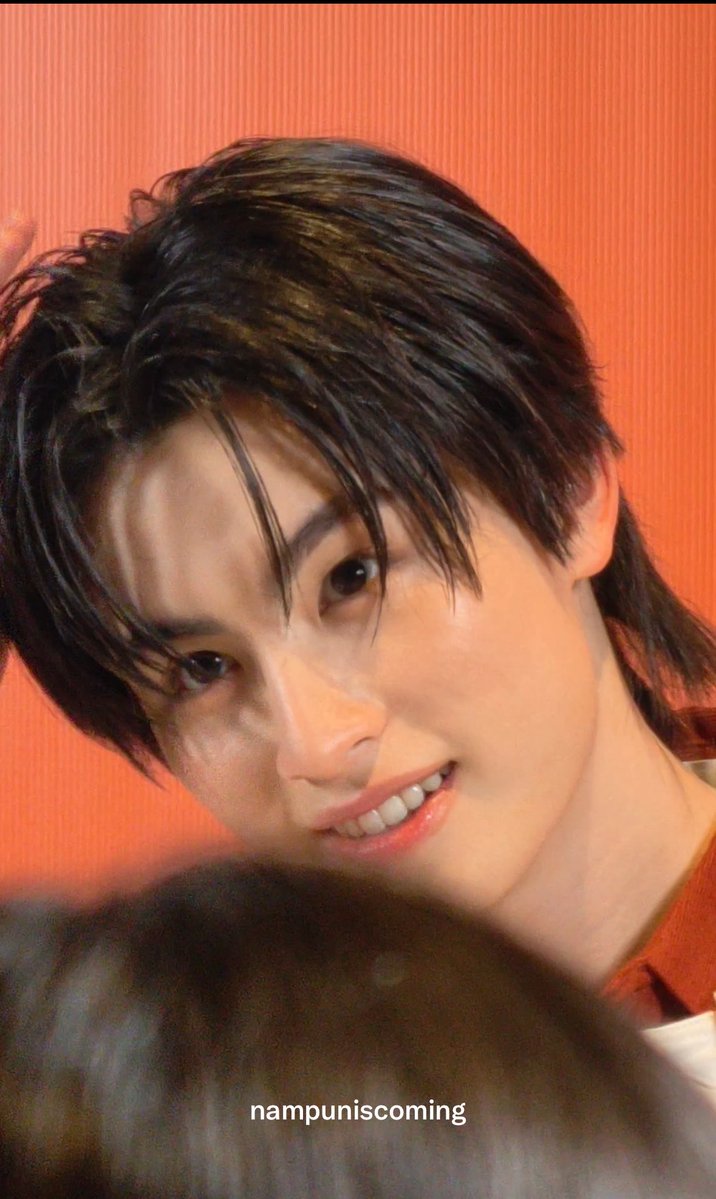 vernup_'s tweet photo. ถ้านี่ไม่ใช่ตาแป๋วที่หล่อที่สุด ʚɞ ⋆౨ৎ˚⟡˖ ࣪

MISE EN SCENE AA HAIR MASK

#MISEenSCENEXAA
#AAashirakorn
#MISE_en_SCÈNETH https://t.co/903kGbwmPj