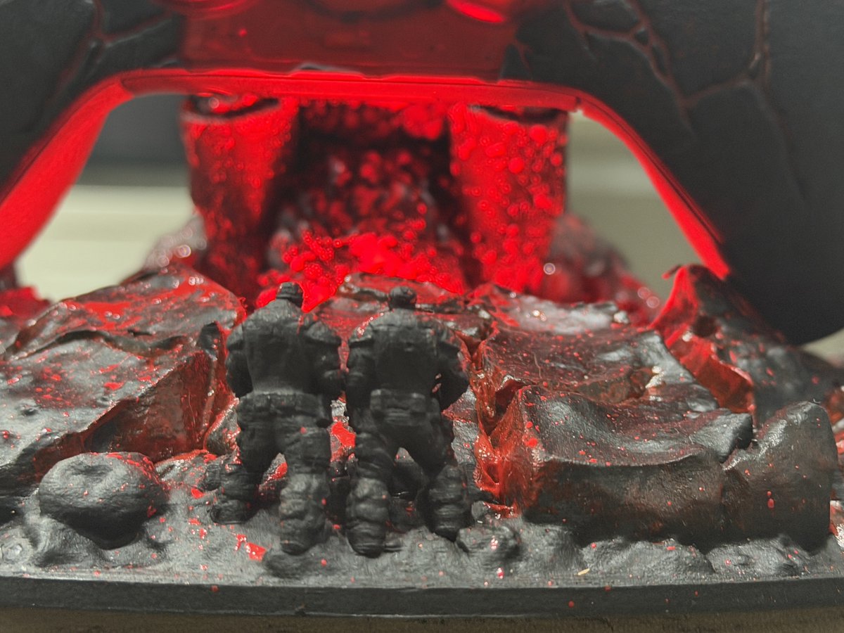 TK0Asante's tweet photo. With the #GEARS controller finally in the house: 

I get to show off the LEGENDARY @benkenobi2020’s AMAZING work! 

Be on the lookout for some giveaways soon 👀 #GCP https://t.co/NoeSER8avY