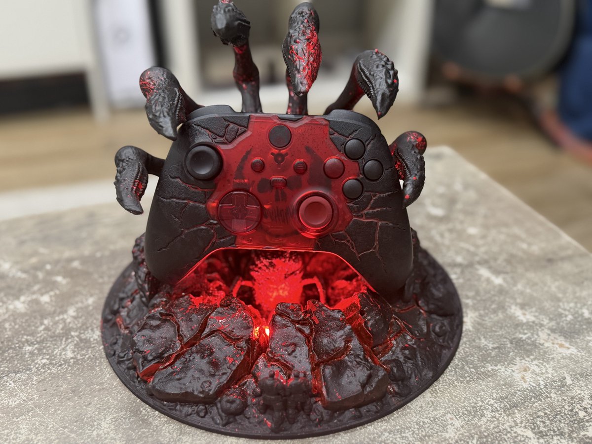 TK0Asante's tweet photo. With the #GEARS controller finally in the house: 

I get to show off the LEGENDARY @benkenobi2020’s AMAZING work! 

Be on the lookout for some giveaways soon 👀 #GCP https://t.co/NoeSER8avY