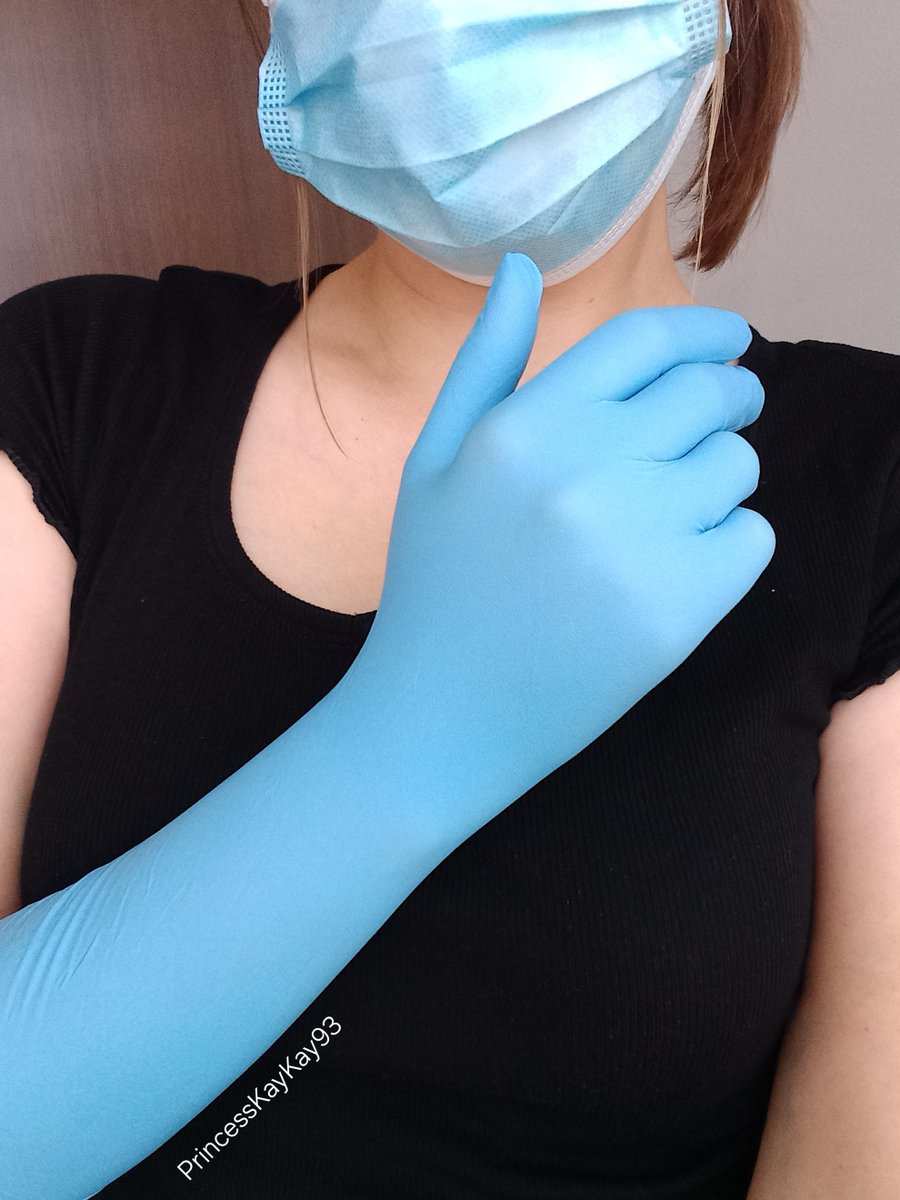 kaykay93gloves's tweet photo. Extended cuff nitrile gloves for extra protection 😜🧤💦🔥 do you like long cuffs? #medfet #nitrile #ppe https://t.co/twH5IQ4vGH
