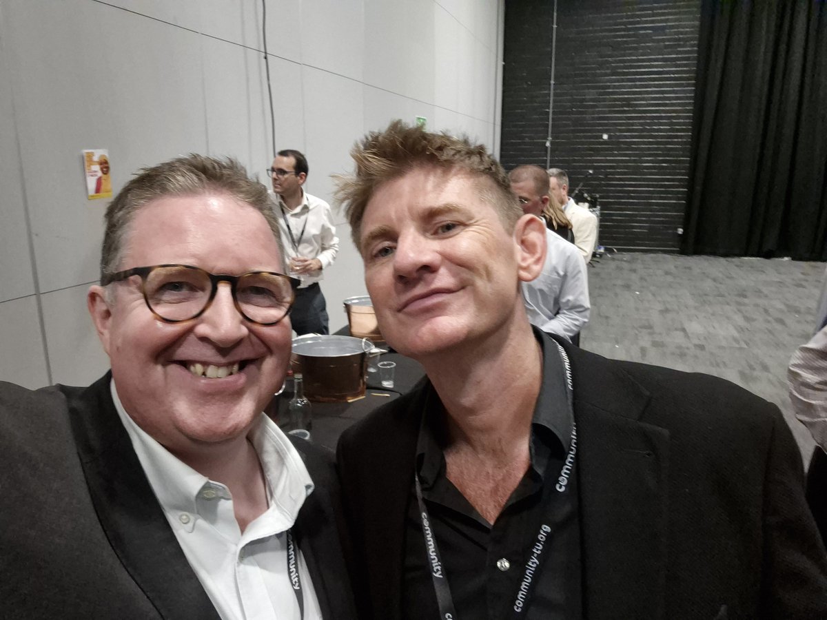 LennyRolles's tweet photo. It was good to catch up with friends and listen to the Prime Minister's @10DowningStreet speech at #LPC26 or was a passionate speech full of hope with @Alister4KCC @vincemaple @hilarybennmp @DavidDjward @shanemochriecox https://t.co/DiJYVUjAOx