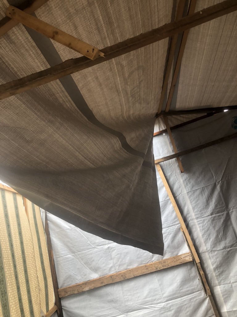 mhmd_s09's tweet photo. My family is trying to prepare for winter by purchasing tent supplies, blankets, and covers, but time is running out. 

Please help us get through the winter by sharing this post and donating 🙏
https://t.co/pAQEnFWZEK https://t.co/468bwwKB3A