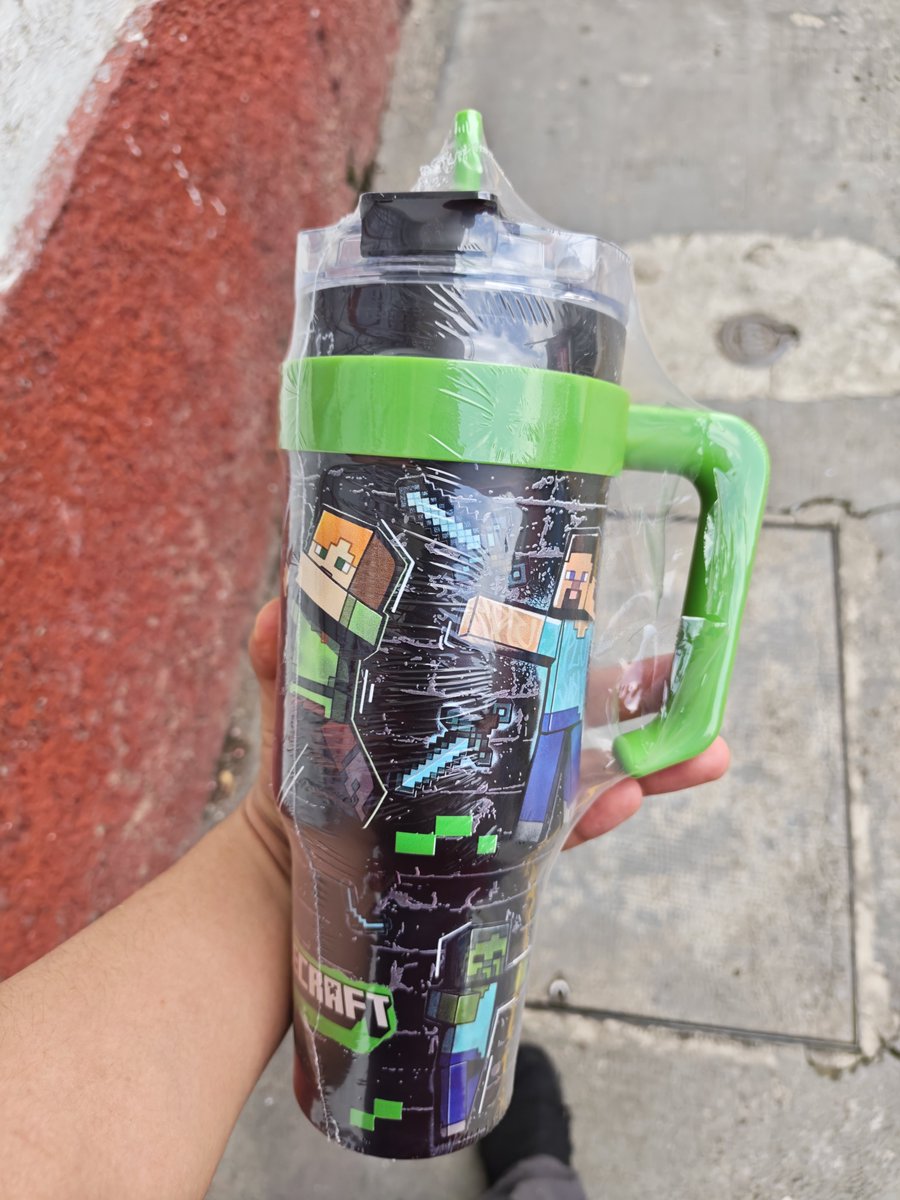 erizo_mg's tweet photo. El día de hoy decidí ser feliz 
#minecraft https://t.co/nbvUQcNWzX