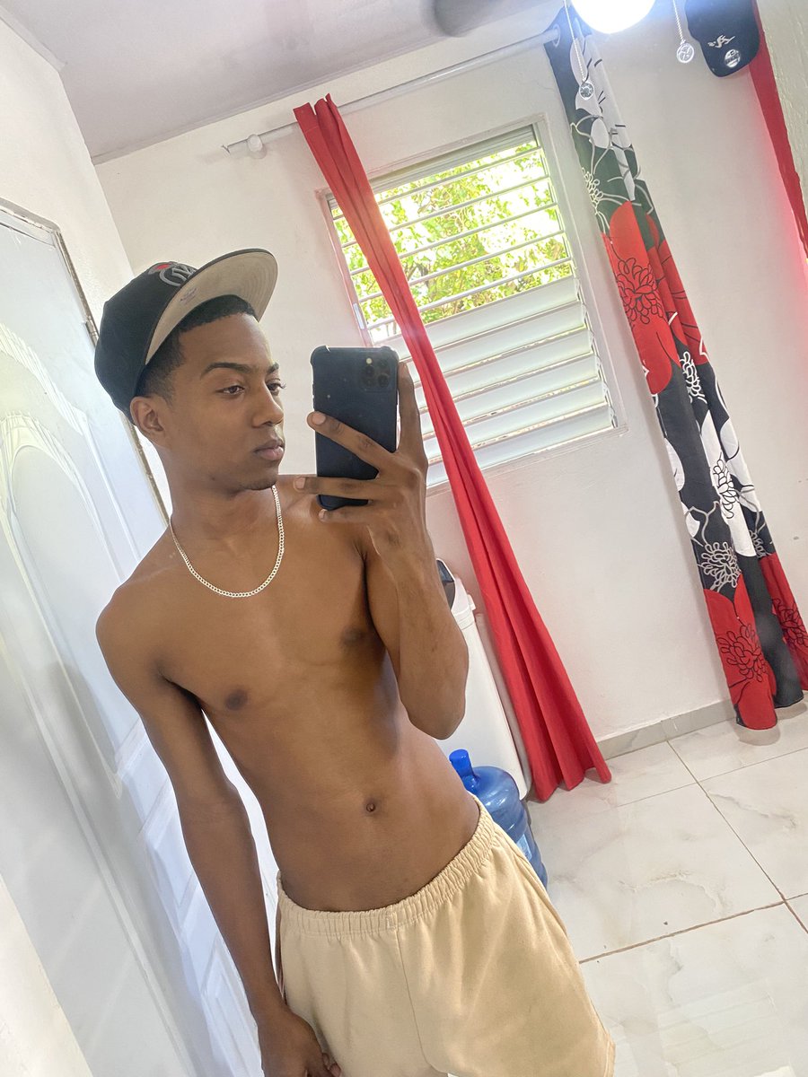angel1212lr's tweet photo. Salida disponible videollamada disponible contenido disponible tiren mucho RT tiren por eso🔥 https://t.co/Q7xIPBKId3