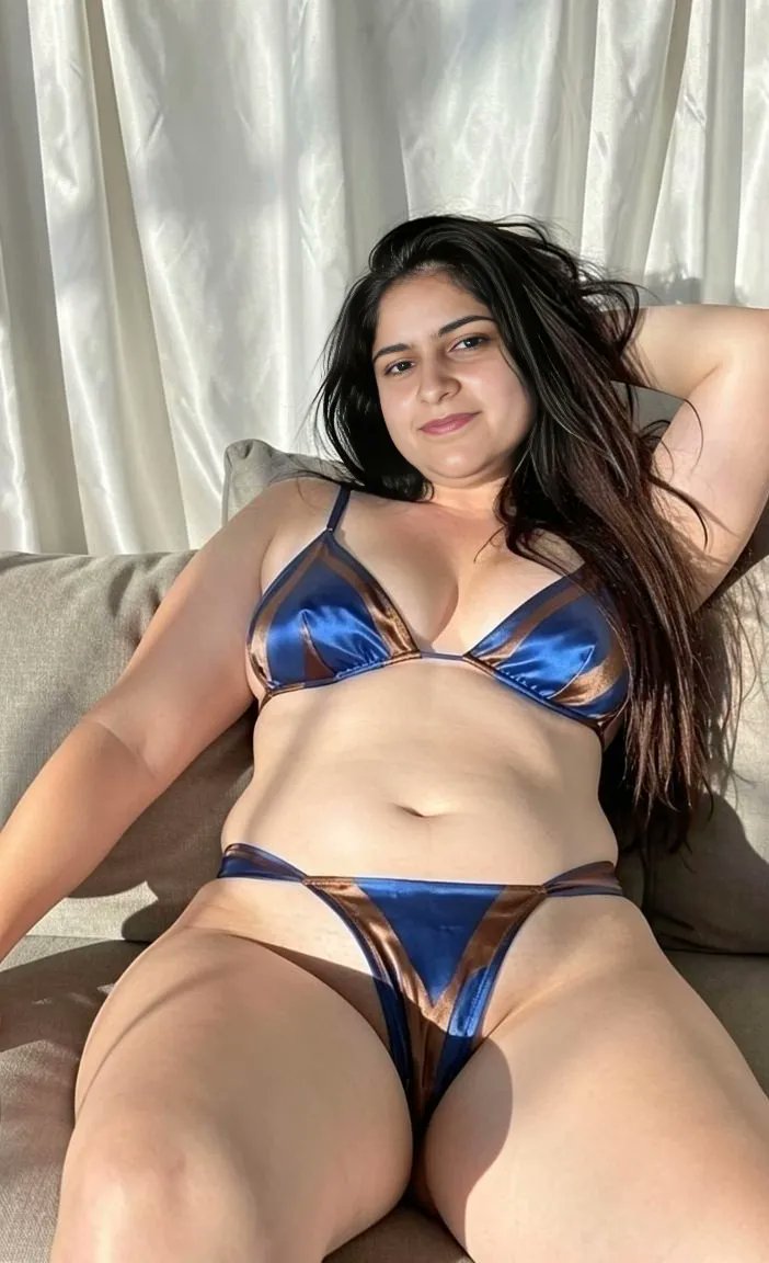 Nehap4m's tweet photo. Kesi lag rhi hu friends 🥰😘💋 

Repost, Comment, Follow, Like 😘
https://t.co/ihaRPrPXEY https://t.co/JtHtBUMqOJ