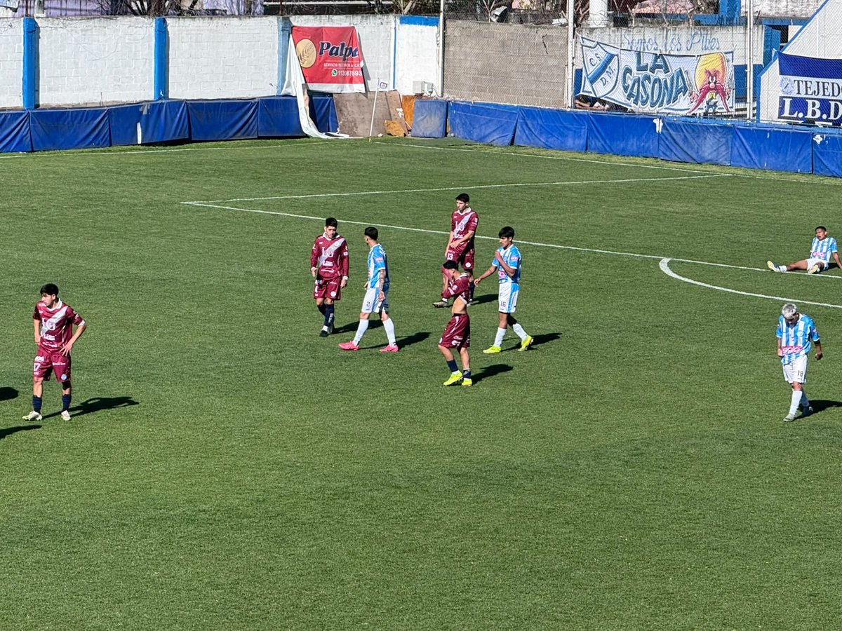 SABADOGOL's tweet photo. #TerceraB
🔚Final
DEP. MERLO 0 ARGENTINO DE MERLO 0 https://t.co/c6NgtX0iTo