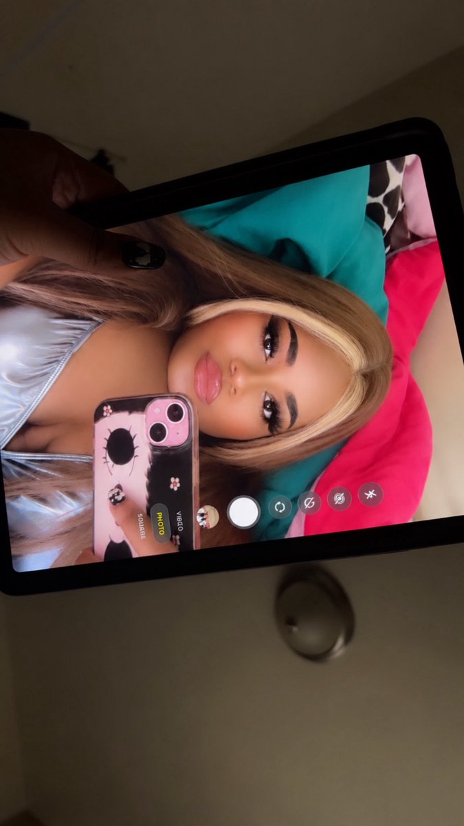 dolybrat's tweet photo. too sexy #sexy  snap: dollisliving ig: dolyxia 🥰 https://t.co/pboVvYIHcP