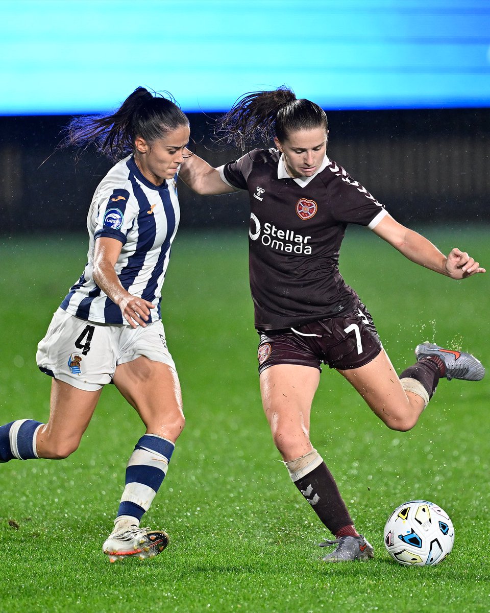 heartswomenfc's tweet photo. Zorte on txapelketako hurrengo faseetan, @RealSociedadFEM 👏

♥️🤝💙 https://t.co/R7yXIHTsWm