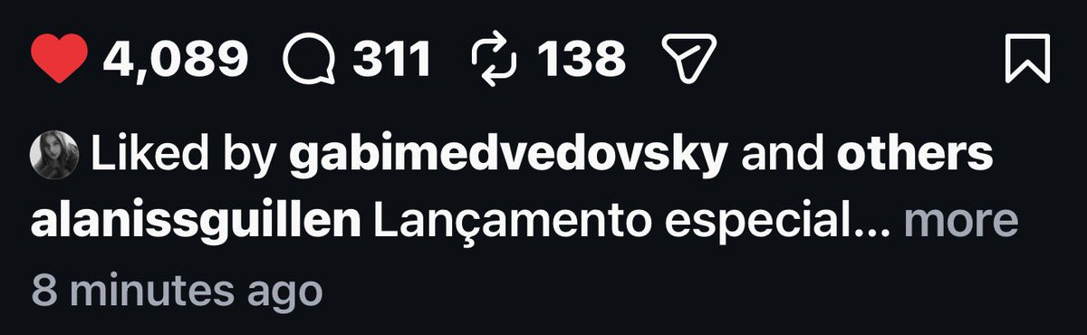 clarercel's tweet photo. quando eu tento ser a primeira a dar like em um post da alanis guillen mas minha concorrente é a gabi med https://t.co/Aqaw05bFhc