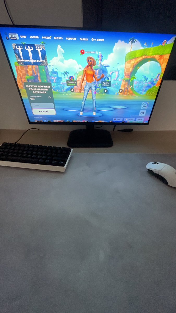 AuarkK's tweet photo. 2027 Setup😈 https://t.co/MezXGmy7Pd